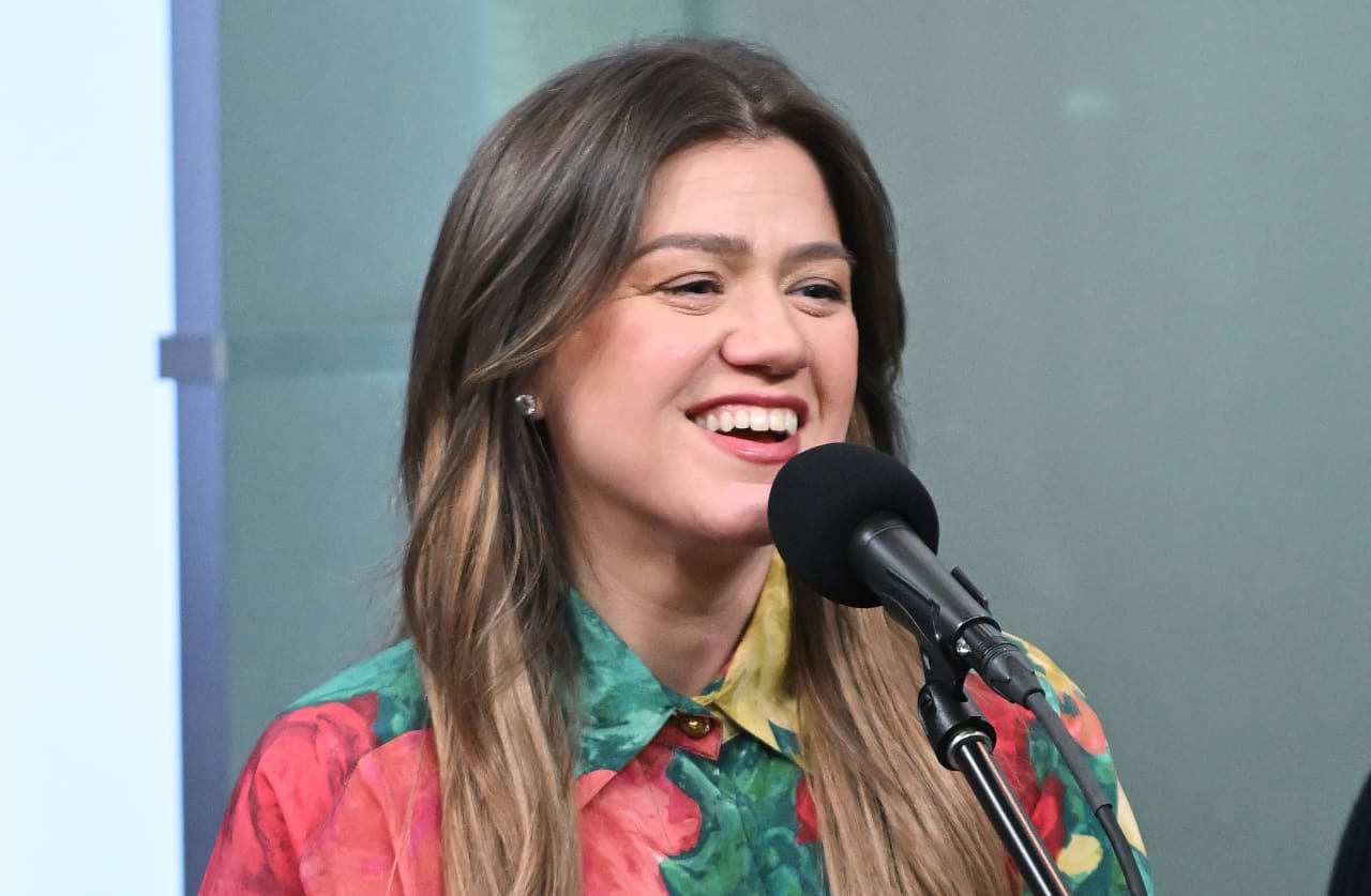 Kelly Clarkson’s expensive purchases: A multi-million dollar real-estate portfolio that spans the country — MarketWatch, Dublin Business news